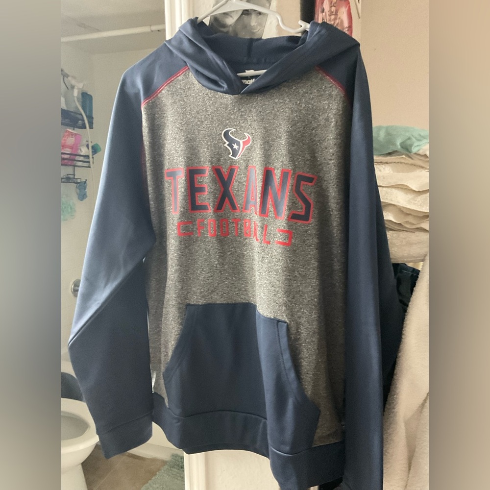 Texan sweater